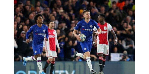 Frank Lampard ravive le rêve bleu dans le cœur des fans Frank Lampard ravive le rêve bleu dans le cœur des fans